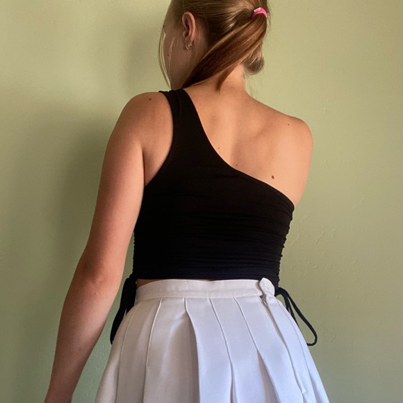 One shoulder adjustable length black drawstring tank top crop Small Forever 21 - Picture 3 of 4